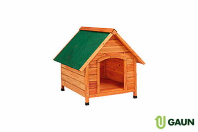 Drevený domček pre psov