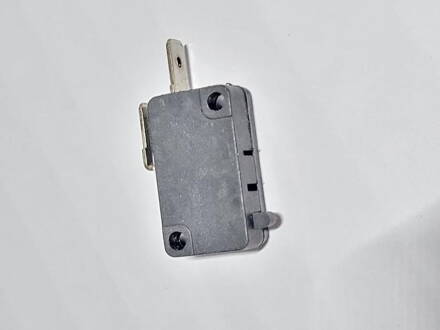 Vypínač PTC-1510 diel 18