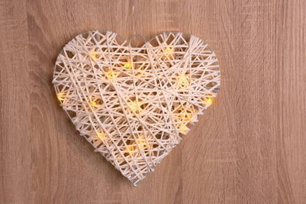 Svetlo MagicHome Rattan Metal Heart, 15xLED, 30x6 cm, 3xAA