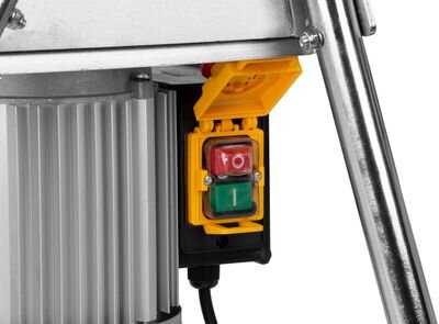 Drvič Strend Pro EFC-1, na ovocie, 1100 W, 15 lit., 400 kg/hod., 55x55x104 cm Drvič Strend Pro EFC-1, na ovocie, 1100 W, 15 lit., 400 kg/hod., 55x55x104 cm