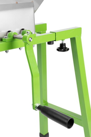 Mlynček Strend Pro OD-53207L na ovocie, nerez, 7L, kovový stojan