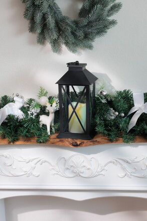 Lampáš MagicHome Vianoce, LED teplá biela, 3xAAA, plast, časovač, čierny, 14x14x32.2 cm, pohyblivý plameň