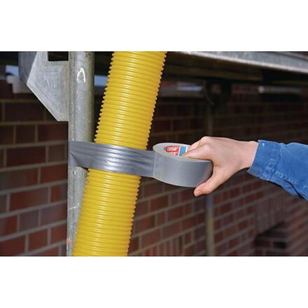 Paska tesa® BASIC Duct Tape, strieborná, textilná, 50 mm, L-50 m