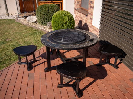 Ohnisko Strend Pro Grill, kovové, 4 stoličky, 105 cm