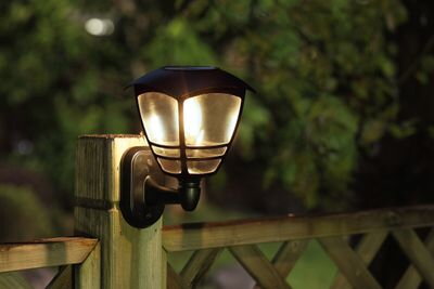 Lampa Strend Pro Garden, solárna, stena/plot, 14x15x21 cm