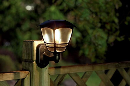 Lampa Strend Pro Garden, solárna, stena/plot, 14x15x21 cm