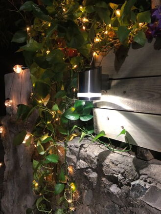 Lampa Strend Pro Garden, solárna, stena/plot, 9x12x14 cm