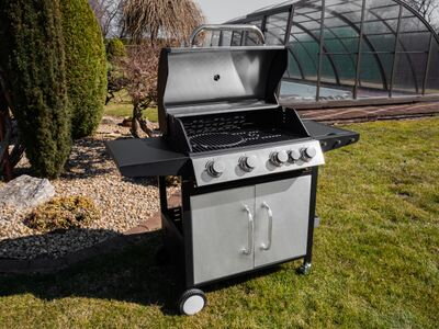 Gril Strend Pro Manresa, BBQ, plynový, 4 horáky Gril Strend Pro Manresa, BBQ, plynový, 4 horáky