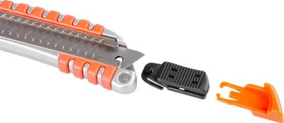 Noz STREND PRO UKX-867-6, 18 mm, odlamovací, Alu Body