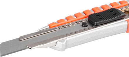 Noz STREND PRO UKX-867-6, 18 mm, odlamovací, Alu Body