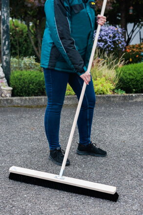 Metla Geco Z80NU, 800 mm, na palicu, drev, s násadou