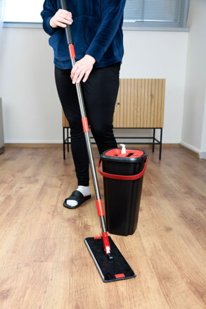 Mop QuickShine MagicHome, plochý, s 8 lit. žmýkacím vedrom