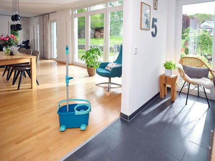 Vozík k vedru LEIFHEIT 52103 Clean Twist Ego