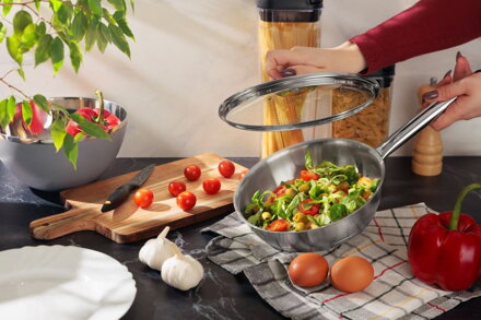 Panvica MagicHome Chloe, 20 cm, 1,5 lit., so sklenenou pokrievkou, nerez