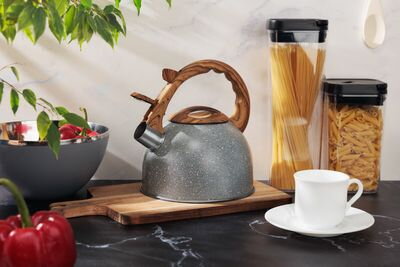 Čajník MagicHome, pískací, šedý, 2500 ml