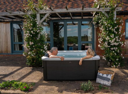 Vírivka MSpa® Frame Oslo Aero PLUS, 6 osôb, 1150 lit., 180x180x65 cm