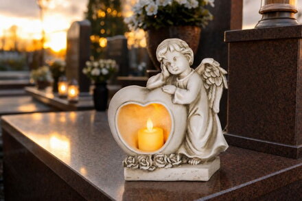 Dekorácia MagicHome, Anjel so srdcom a sviečkou, LED, polyresin, na hrob, 17x10x20 cm