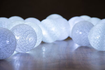 Retaz MagicHome Cottonball, White, L-3 m, IP20