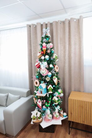 Dekorácia MagicHome, zmrzlina, červená, 16 cm, závesná