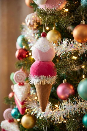 Dekorácia MagicHome, zmrzlina, červená, 16 cm, závesná