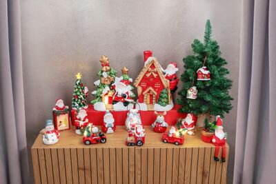Dekorácia MagicHome Vianoce, Santa v balíčku, LED, terakota, 9,8x8,8x12,8 cm Dekorácia MagicHome Vianoce, Santa v balíčku, LED, terakota, 9,8x8,8x12,8 cm