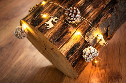 Reťaz MagicHome Vianoce Pine, 20 LED teplá biela, so zasneženými šiškami, 2xAA, jednoduché svietenie, osvetlenie, L-1,9 m