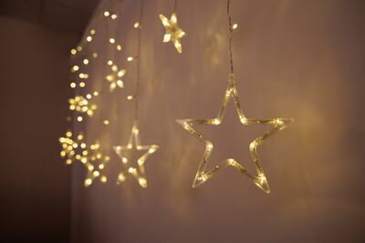 Reťaz MagicHome Vianoce Curtain, 138x LED teplá biela, s hviezdami, 230V, 8 funkcií, osvetlenie, L-220x60/90 cm