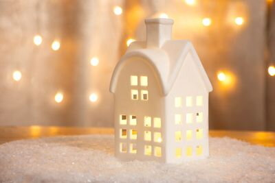 Dekorácia MagicHome, Domček, LED, biely, porcelán, 8,7x7,3x15,3 cm Dekorácia MagicHome, Domček, LED, biely, porcelán, 8,7x7,3x15,3 cm