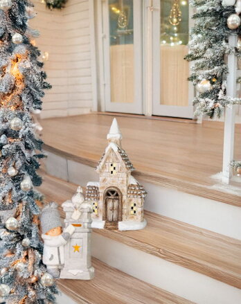 Dekorácia MagicHome Vianoce, Chlapček s poštovou schránkou, LED, 14.5x22.5x39 cm