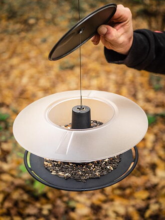 Krmitko Birdyfeed Round, Stone gray