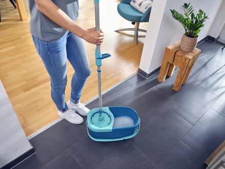 Súprava upratovacia LEIFHEIT 52101 Clean Twist Disc Mop Ergo, mop + vedro