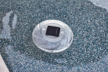 Svietidlo Bestway® 58111, FLOWCLEAR™, Solar, svetlo do bazéna, IP68